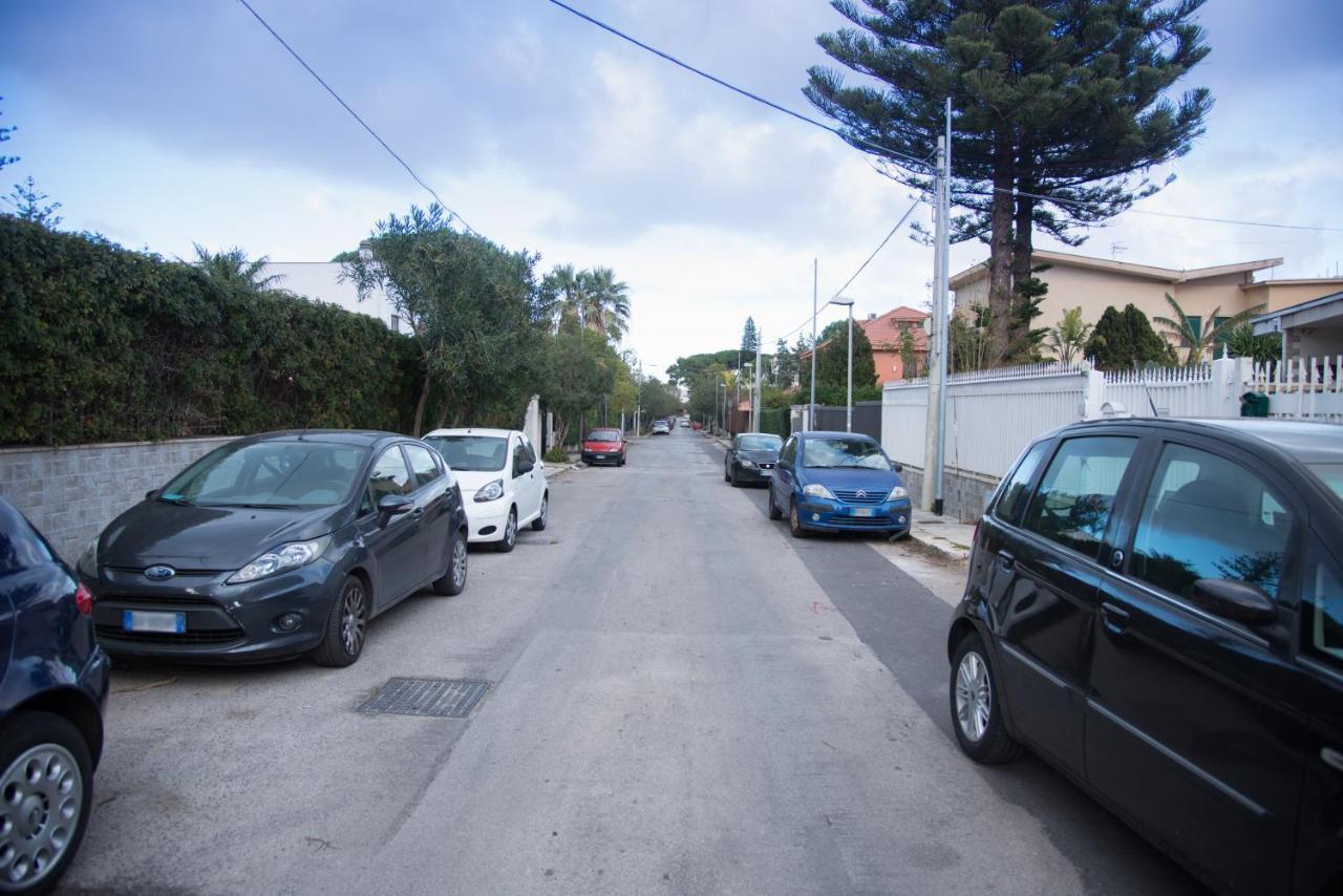 Mondello Manick Mare Apartment Палермо Екстериор снимка